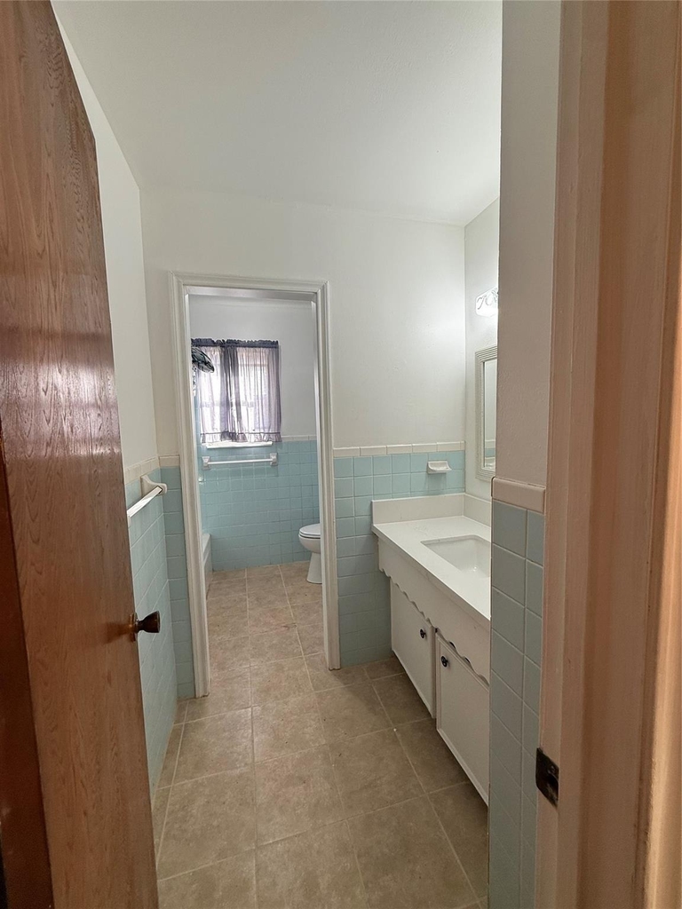 7325 Ley Road - Photo 17