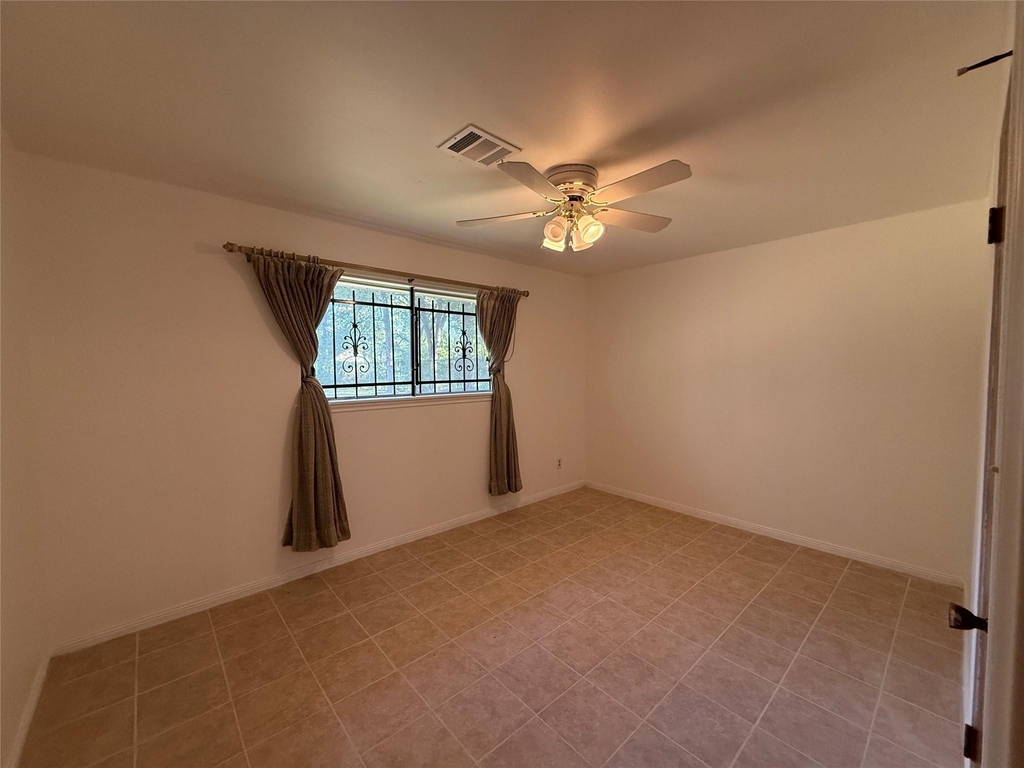 7325 Ley Road - Photo 28