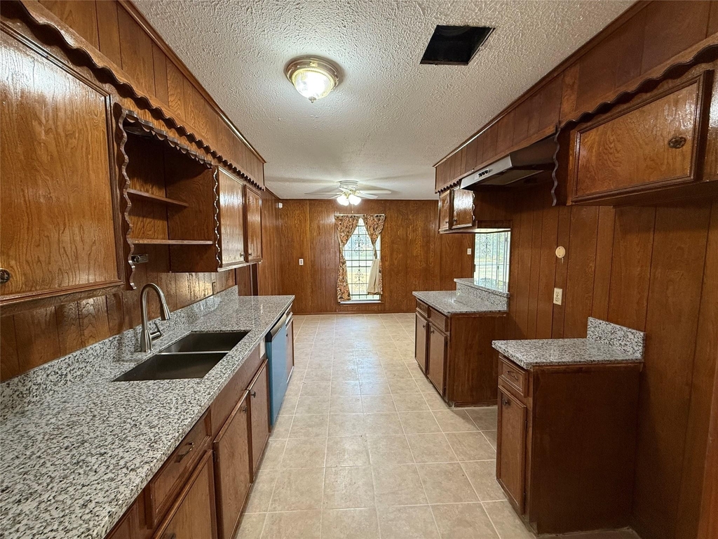 7325 Ley Road - Photo 8