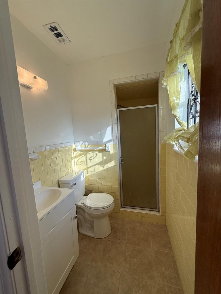 7325 Ley Road - Photo 32