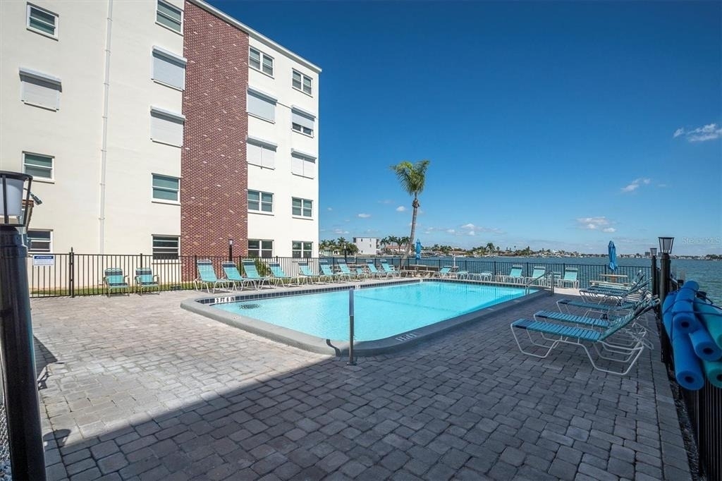 5575 Gulf Boulevard - Photo 24