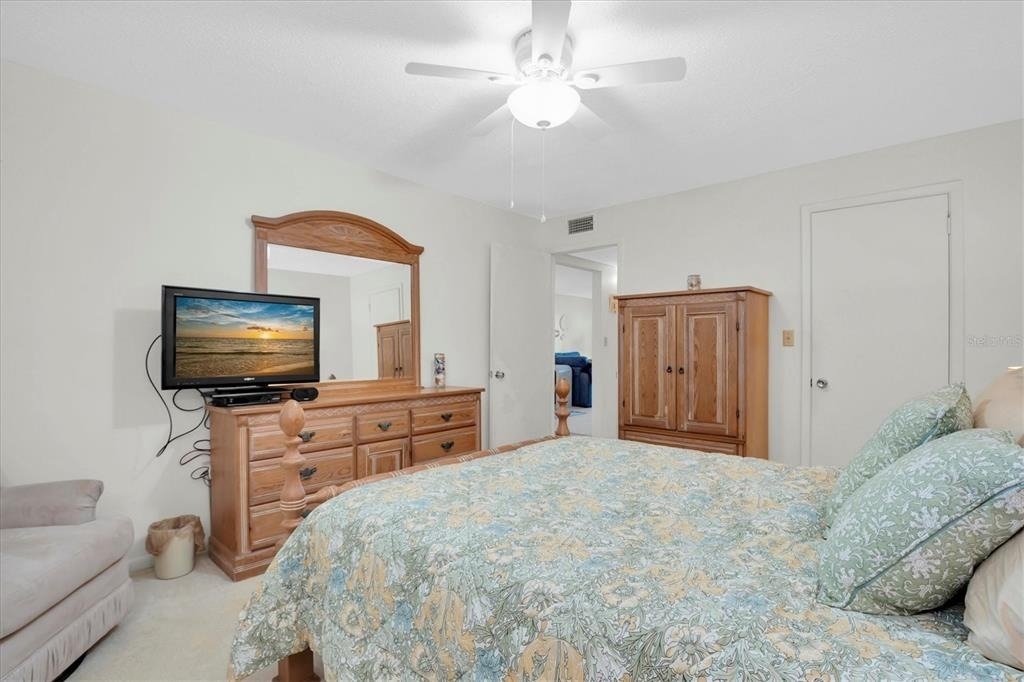 5575 Gulf Boulevard - Photo 16