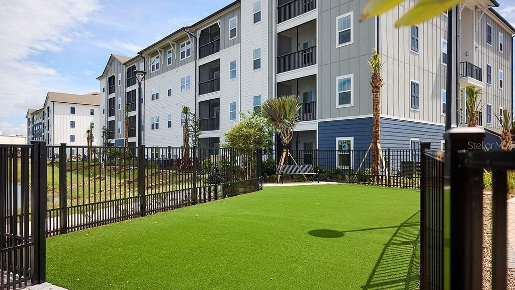 9500 Grandtree Avenue - Photo 11