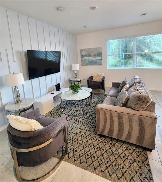 1072 Plantation Lane - Photo 7