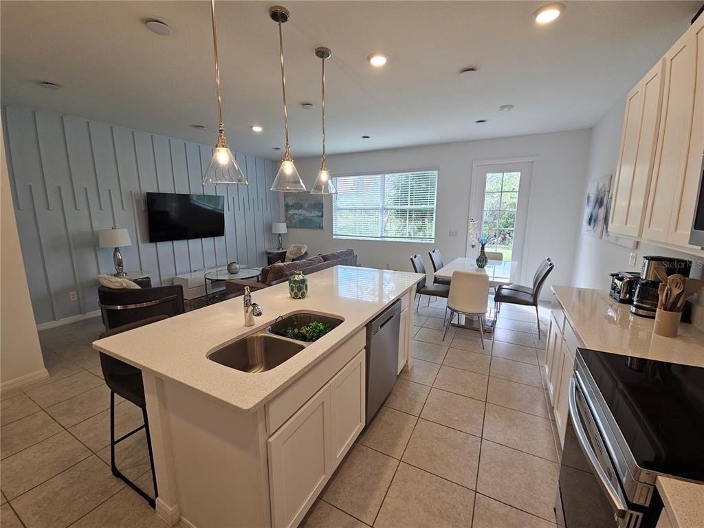 1072 Plantation Lane - Photo 13