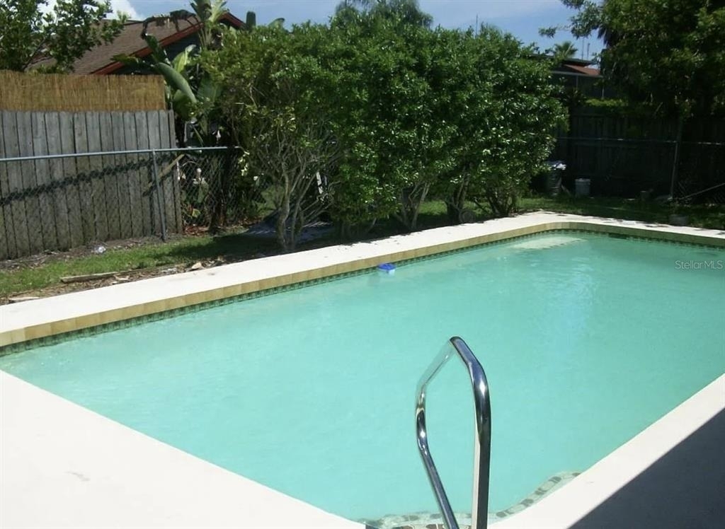 1649 Georgetowne Boulevard - Photo 6