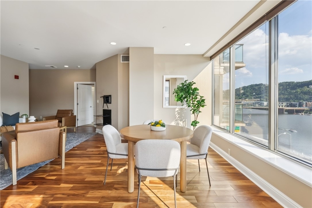 151 Fort Pitt Blvd - Photo 7