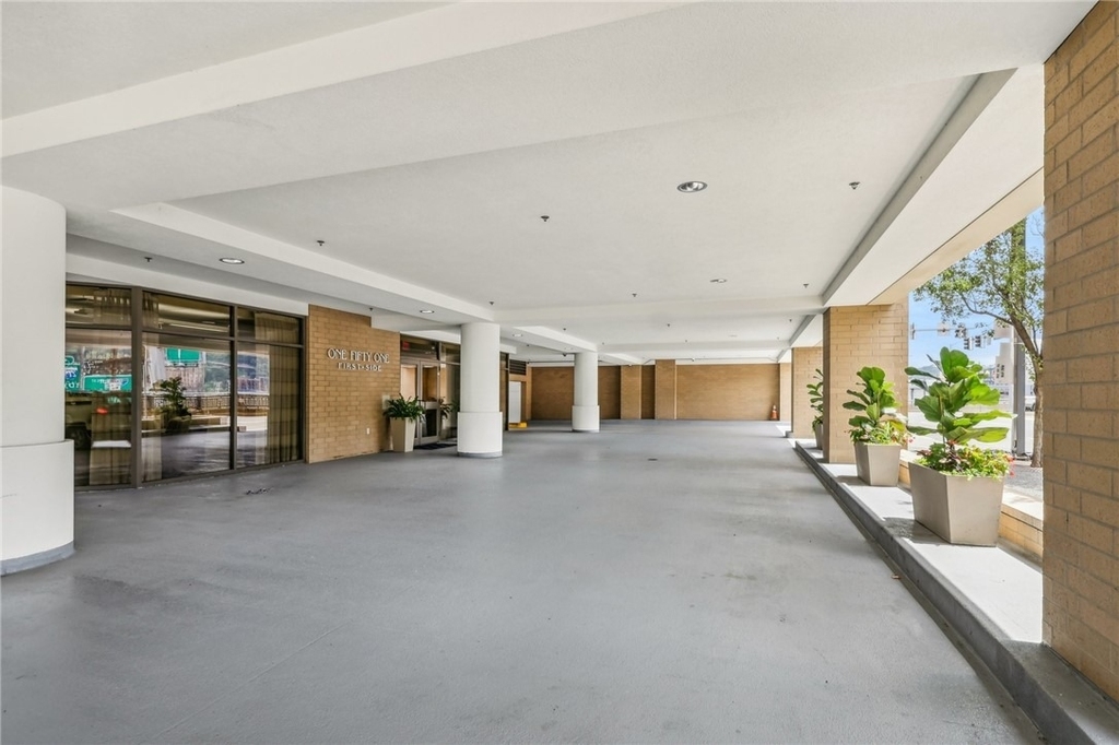151 Fort Pitt Blvd - Photo 35