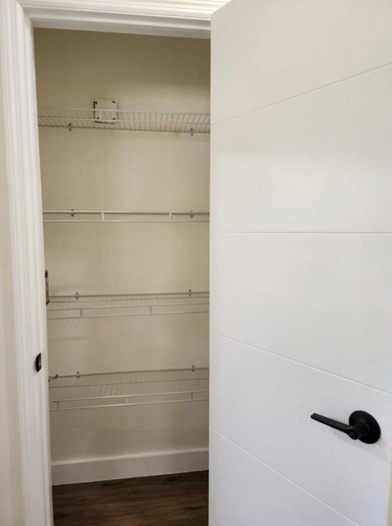 1984 Sw 29th Avenue - Photo 4