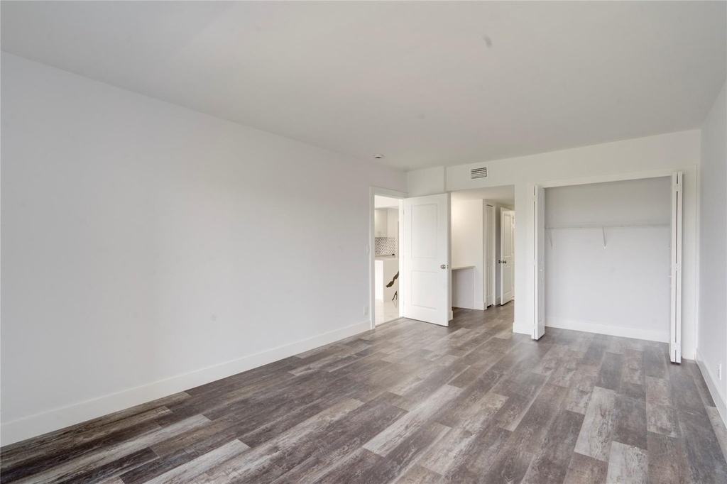 3050 N Palm Aire Drive - Photo 30