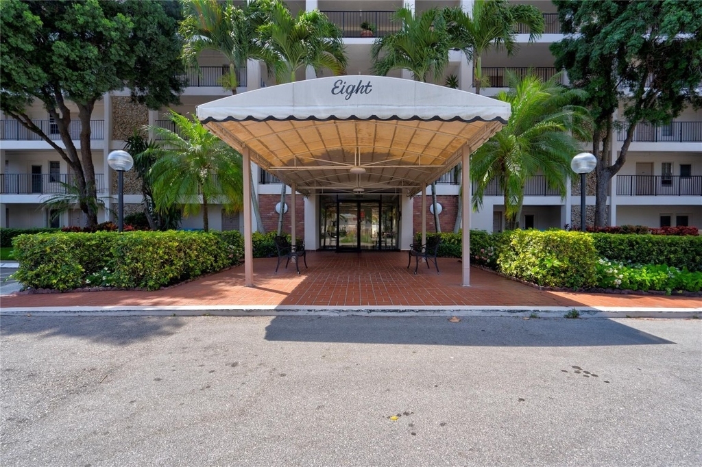 3050 N Palm Aire Drive - Photo 7