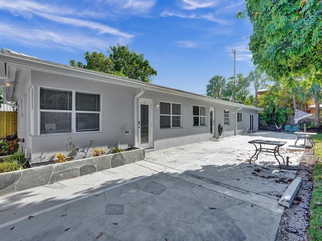 4422 Seagrape Drive - Photo 4