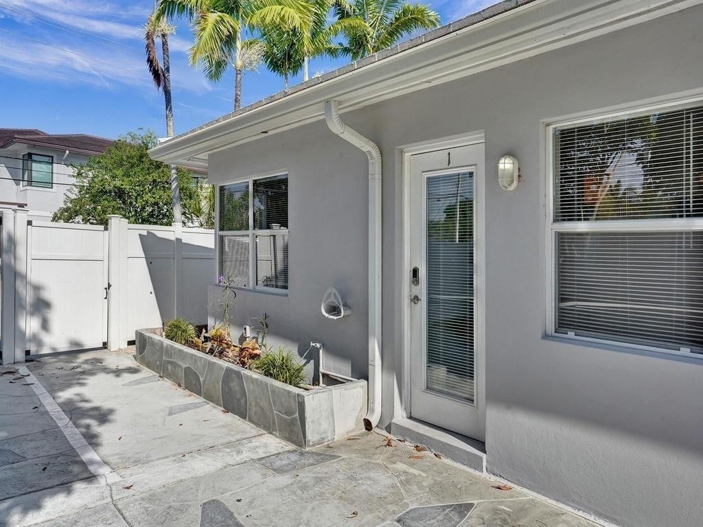 4422 Seagrape Drive - Photo 3