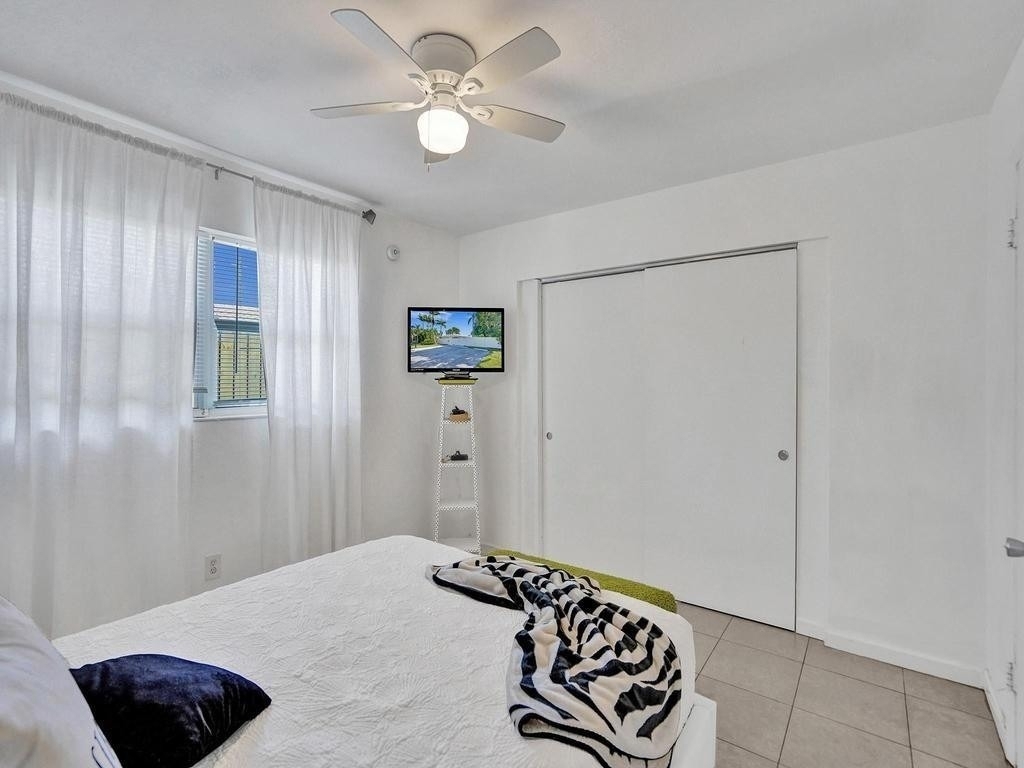 4422 Seagrape Drive - Photo 18