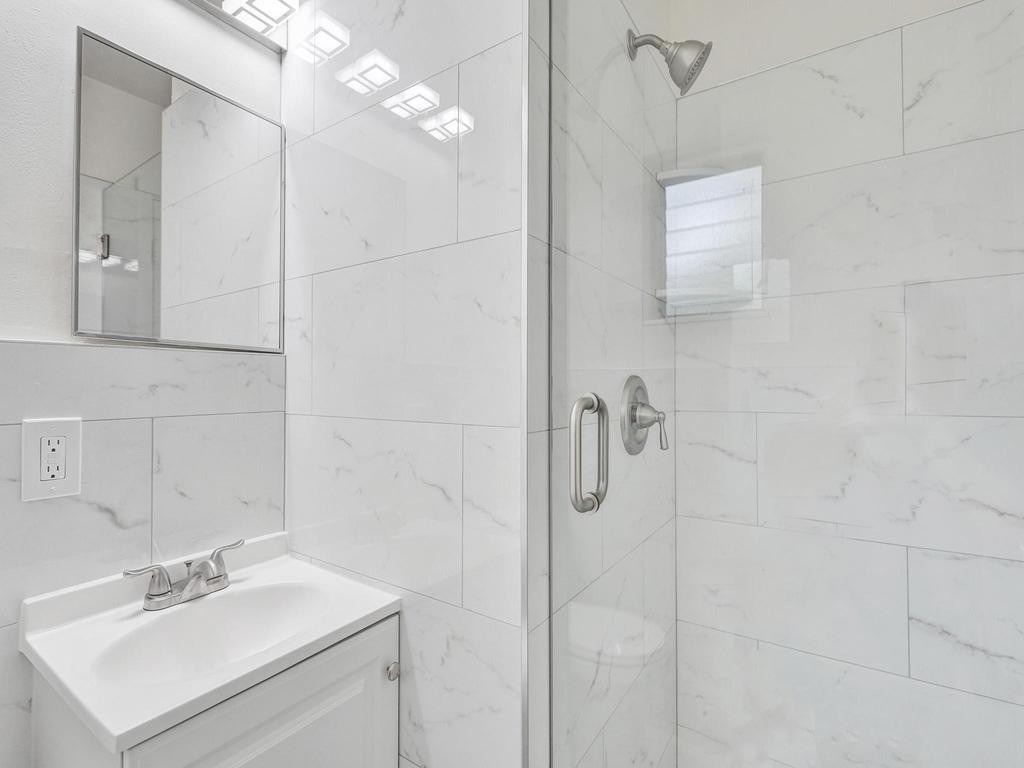 4422 Seagrape Drive - Photo 25