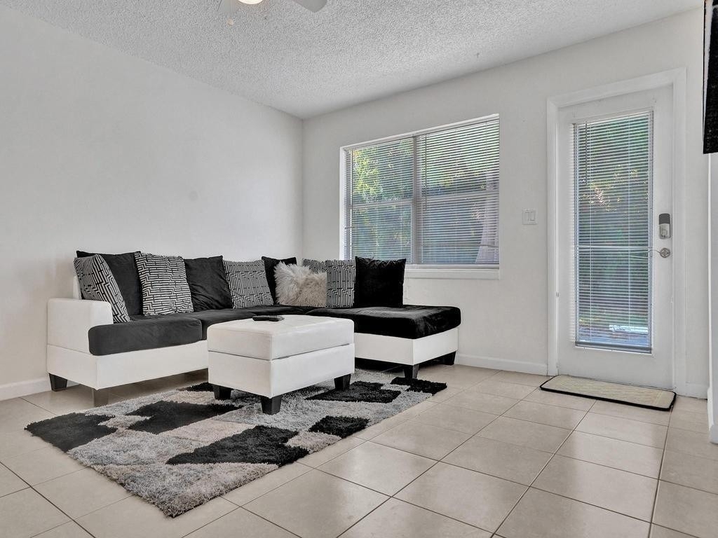 4422 Seagrape Drive - Photo 9