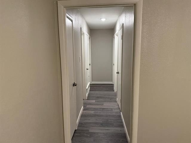 925 Bluewood Drive - Photo 9