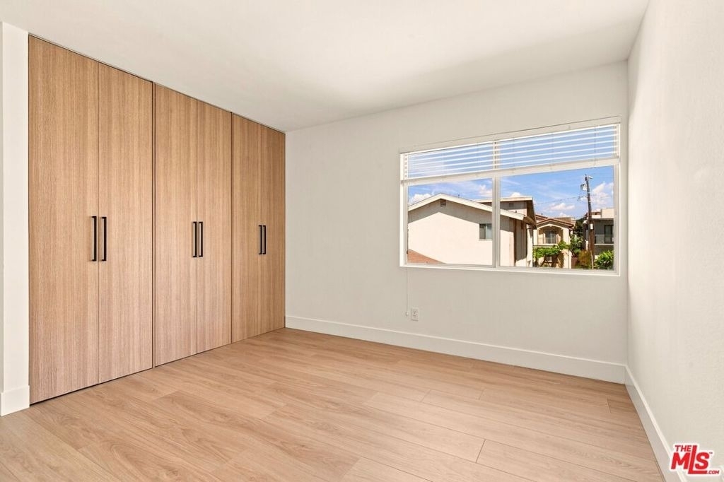 2214 Dufour Avenue - Photo 10