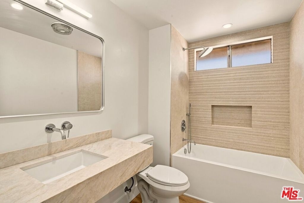 2214 Dufour Avenue - Photo 14