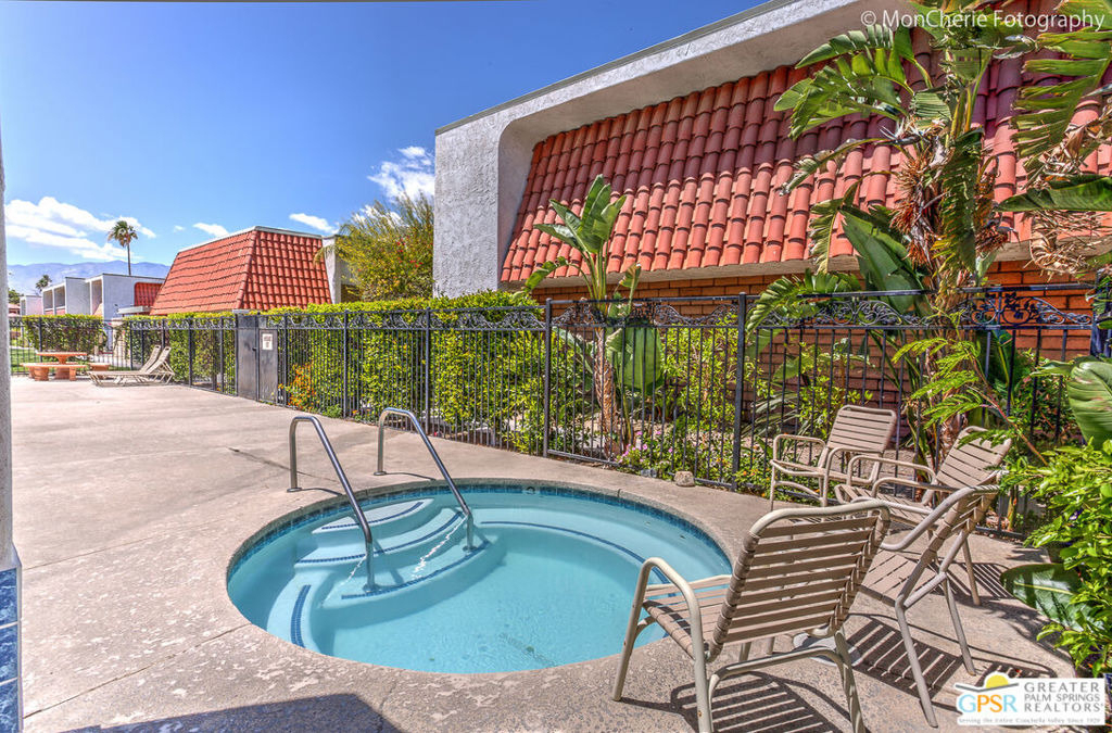 2166 N Indian Canyon Drive - Photo 26
