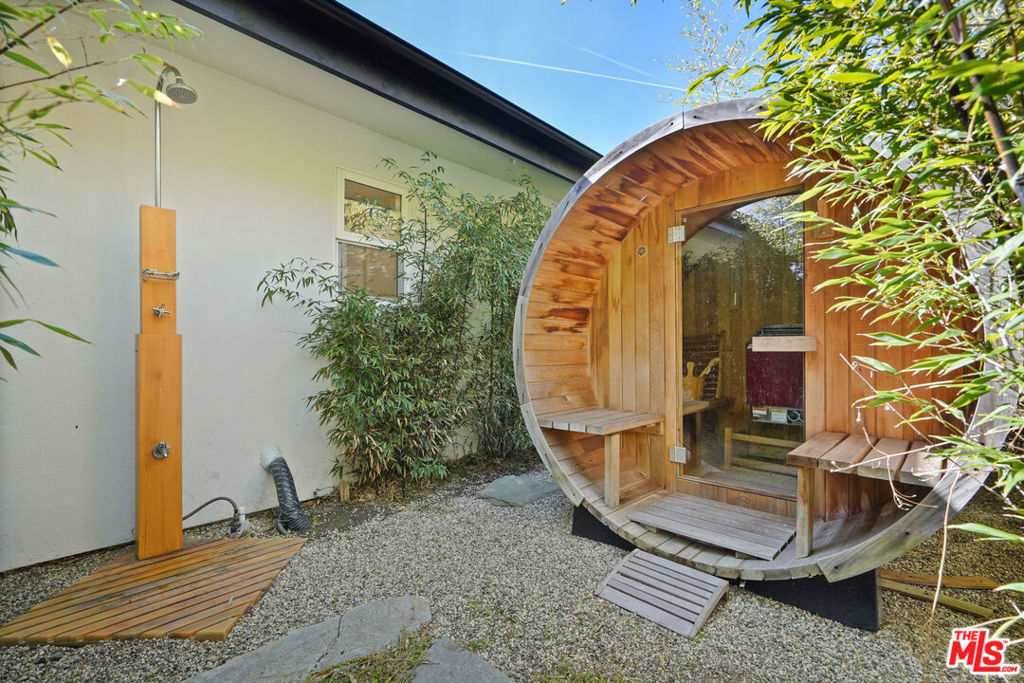 30081 Harvester Road - Photo 27