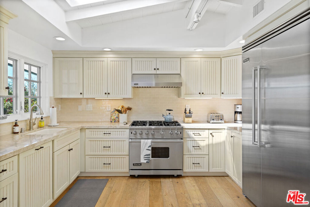 30081 Harvester Road - Photo 7