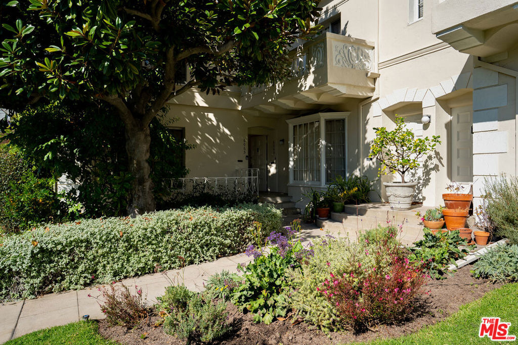 6065 Scenic Avenue - Photo 14
