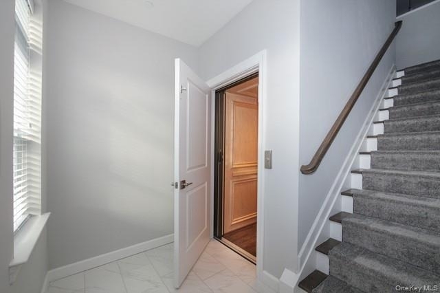 110 Sutton Court - Photo 14
