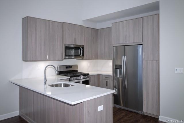 86 Sutton Court - Photo 2