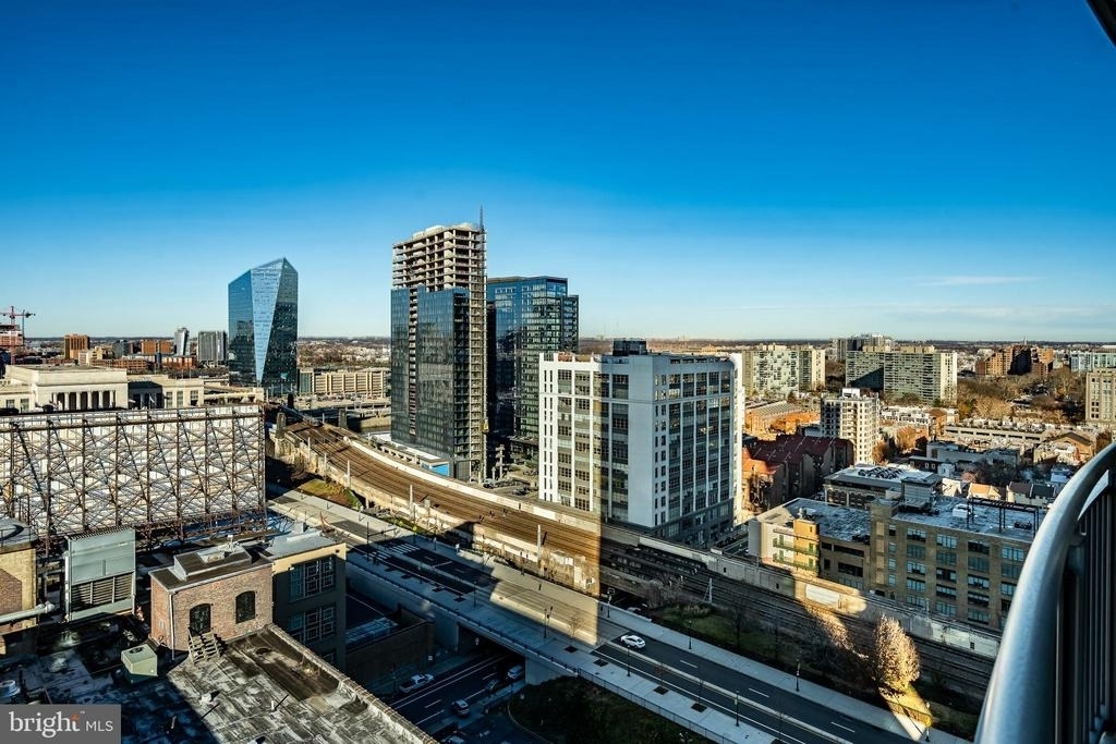 2101 Market Street - Photo 17