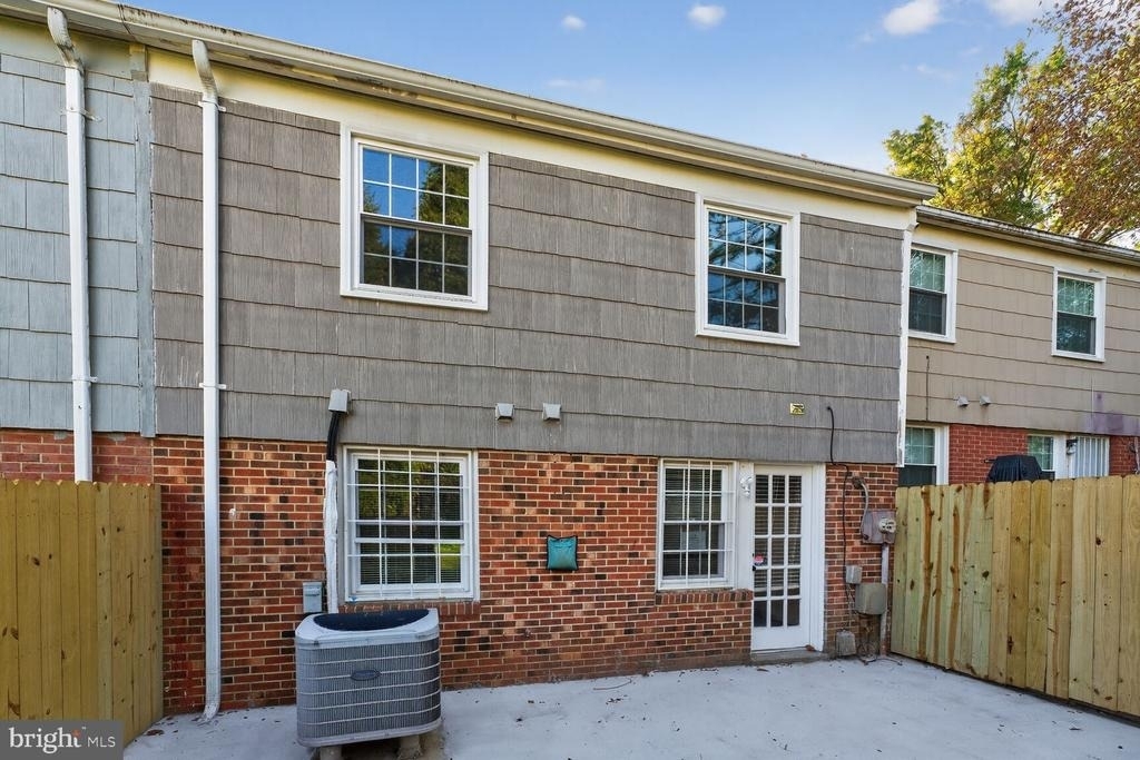 1532 Potomac Heights Drive - Photo 1