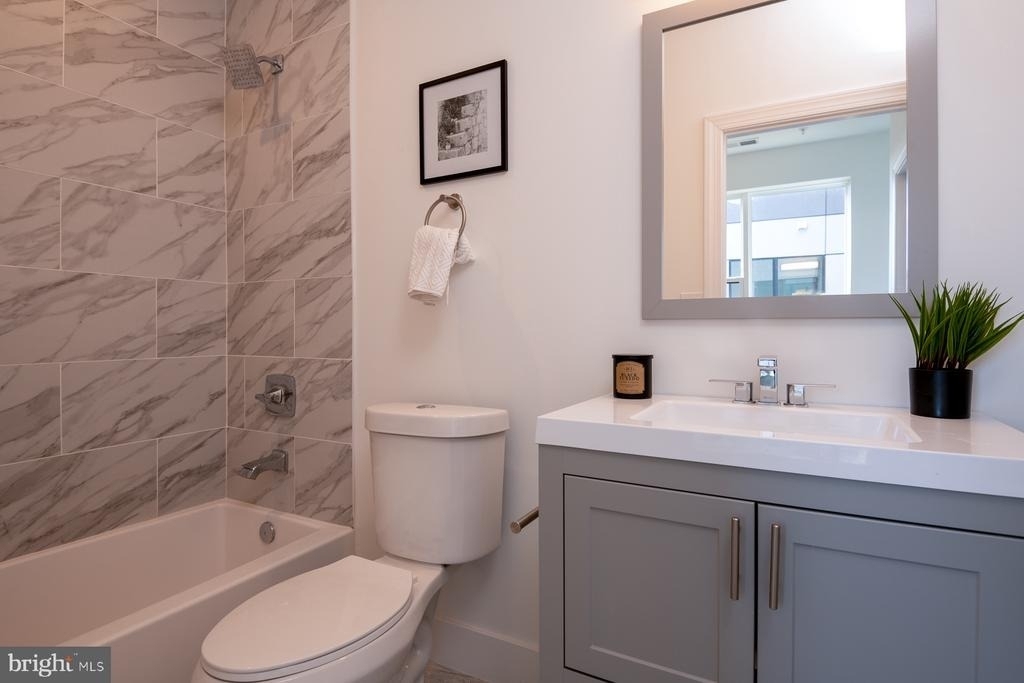 818 Bladensburg Road Ne - Photo 3