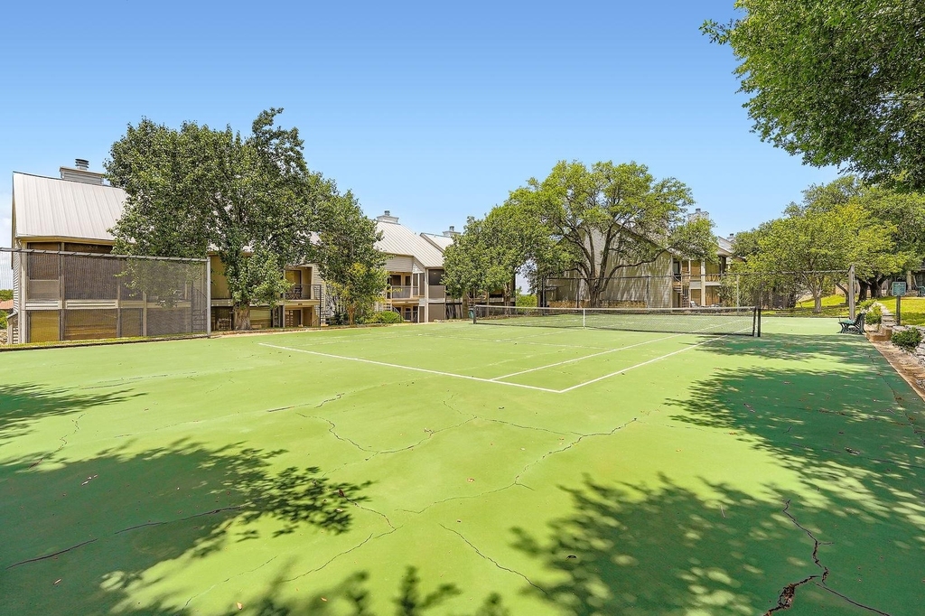 204 World Of Tennis Sq - Photo 22