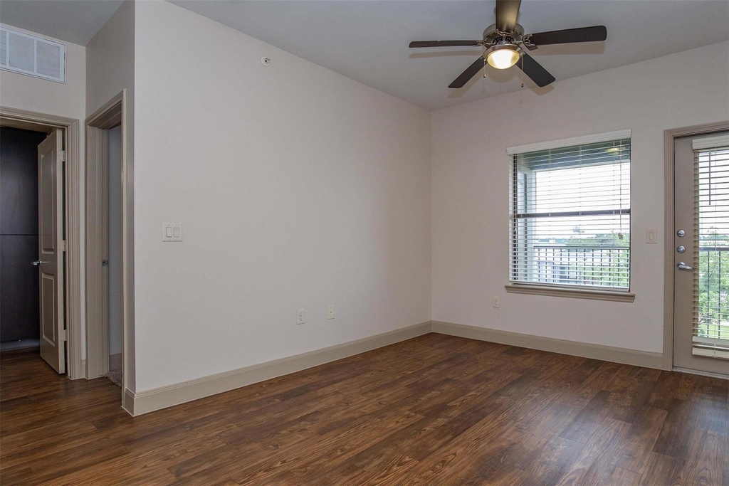 2930 Plum Creek Lane - Photo 1