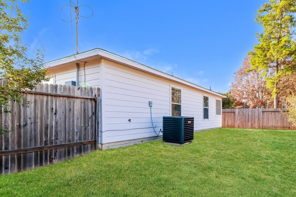 16360 Hidden River Court - Photo 14
