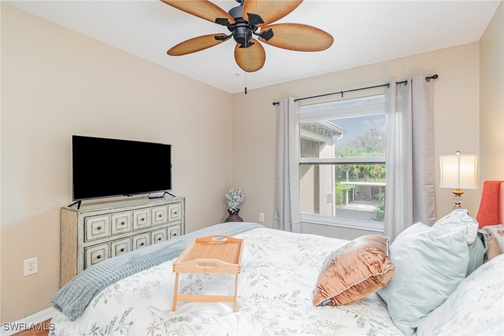 19910 Barletta Lane - Photo 18