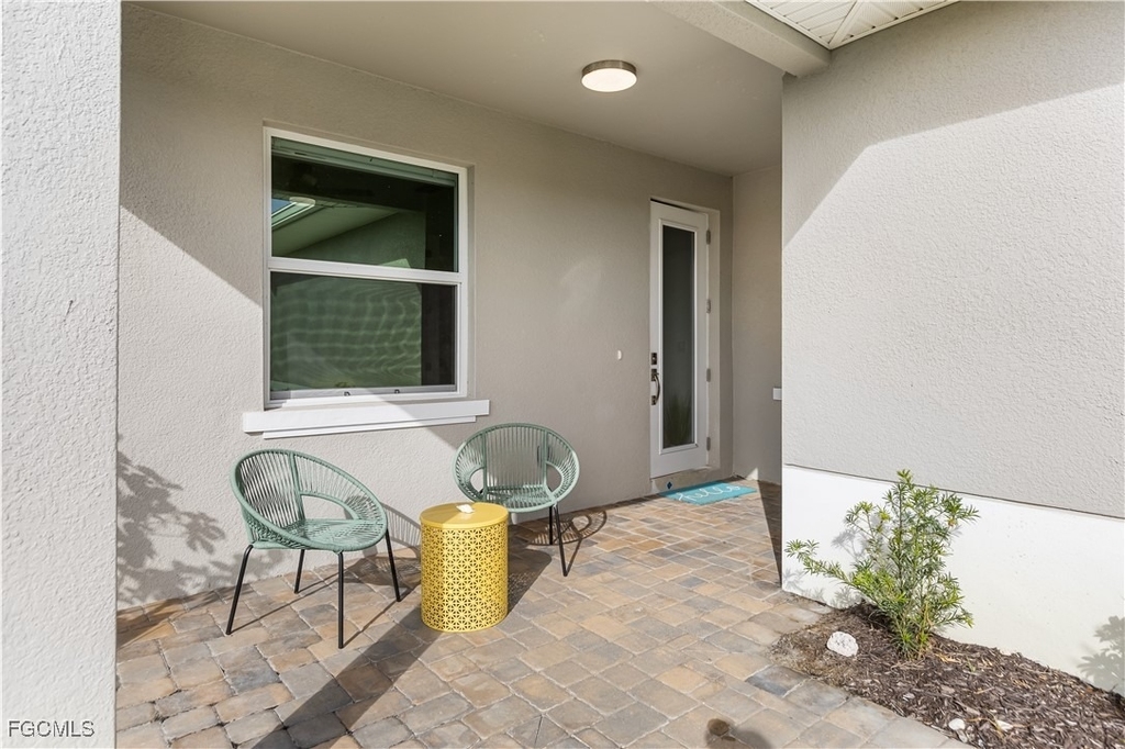 13460 Causeway Palms Cove - Photo 2