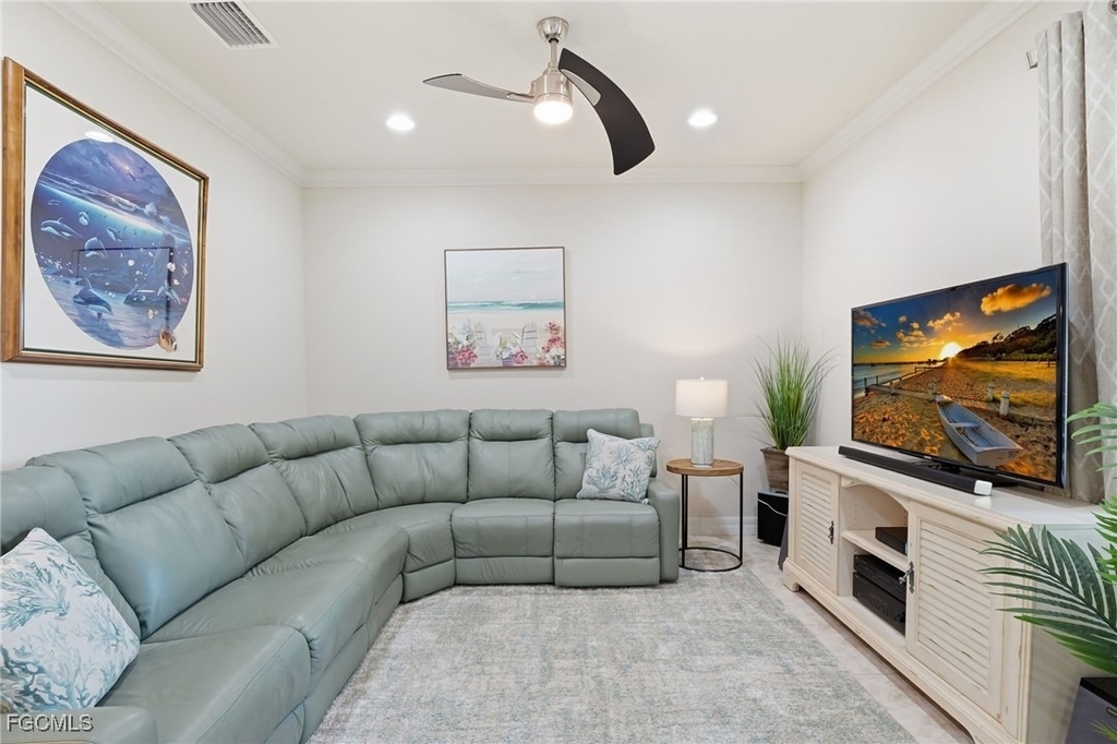 11012 Castlereagh Street - Photo 26