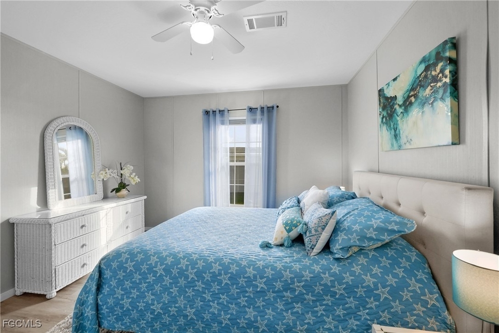 1747 Beverly Drive - Photo 21