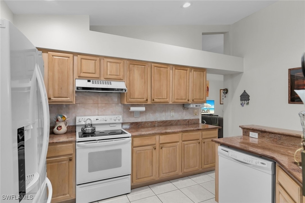 443 Dundee Court - Photo 23