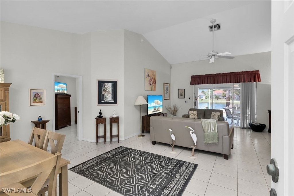 443 Dundee Court - Photo 14