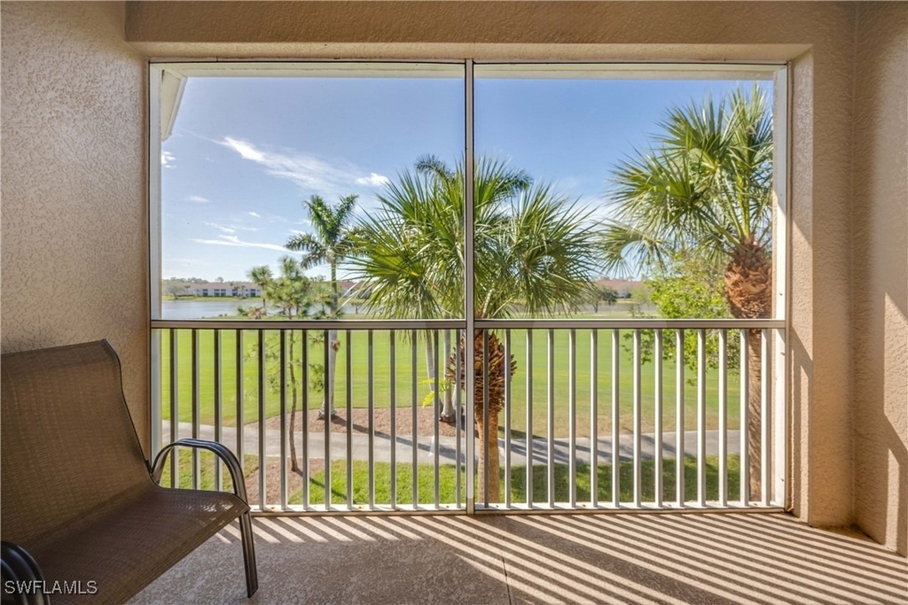 2710 Cypress Trace Circle - Photo 3