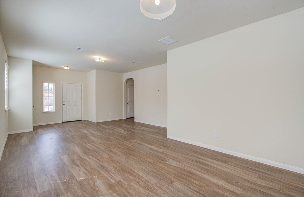 10410 Solitude Way - Photo 7