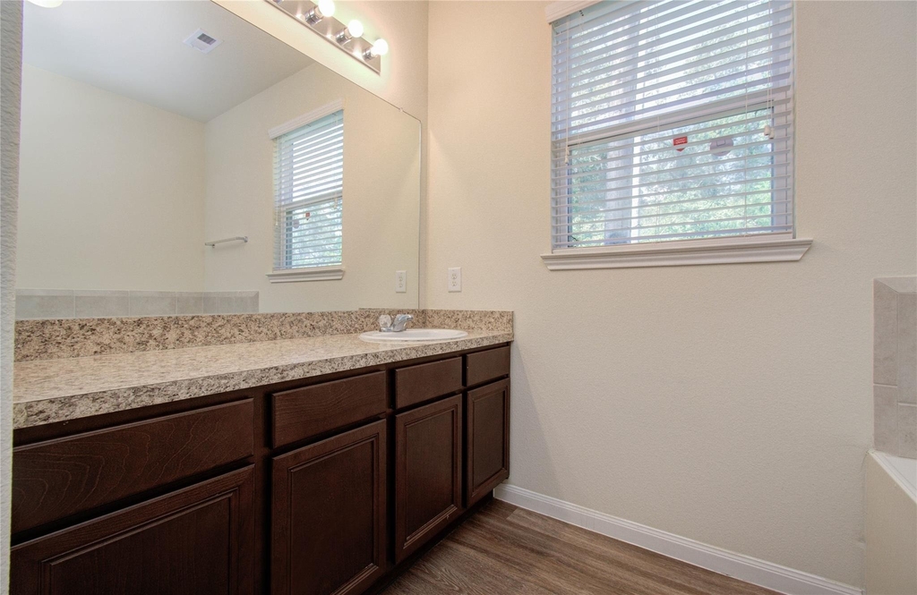 10410 Solitude Way - Photo 20