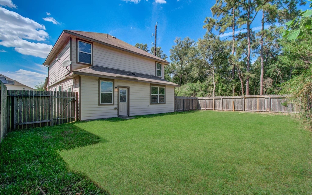 10410 Solitude Way - Photo 43