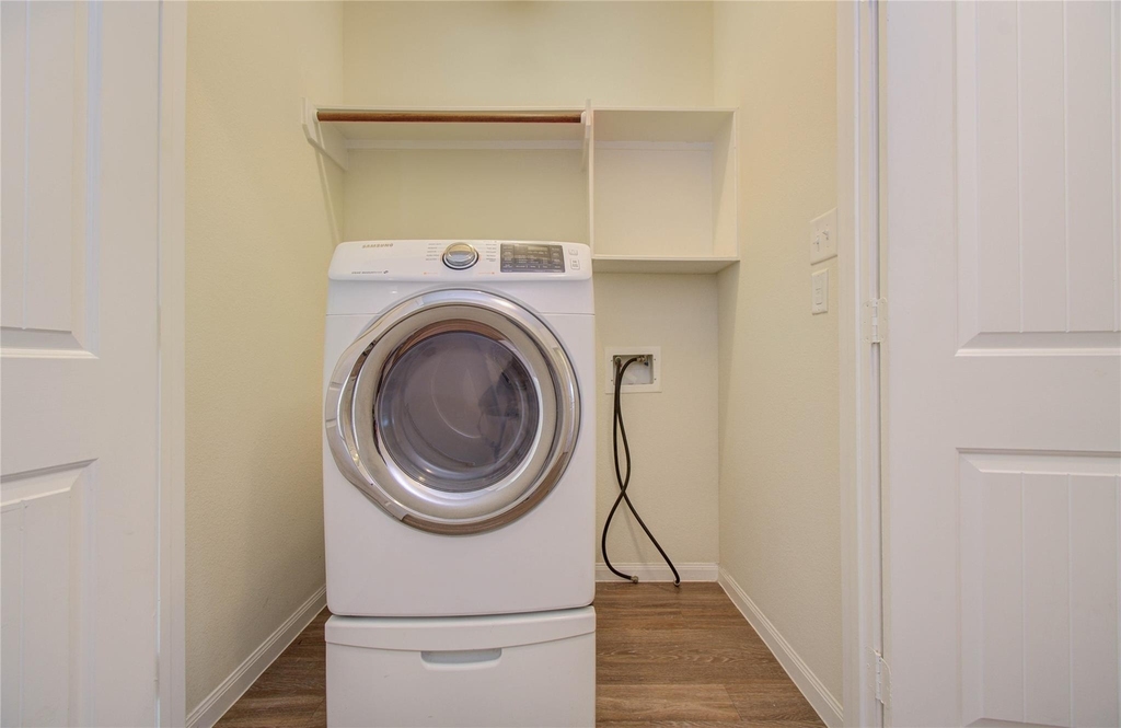 10410 Solitude Way - Photo 25