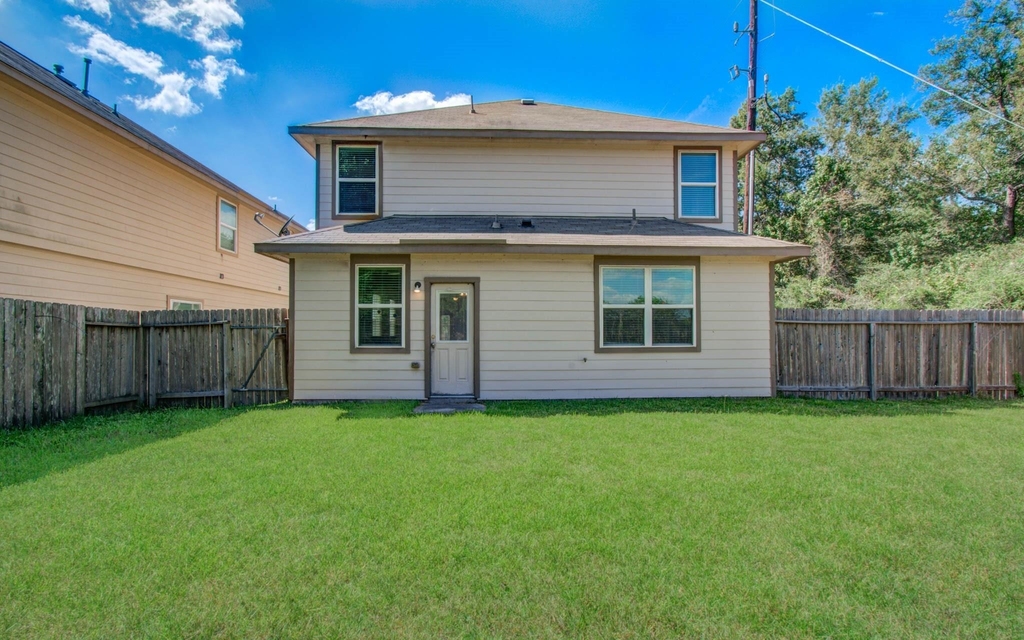 10410 Solitude Way - Photo 42