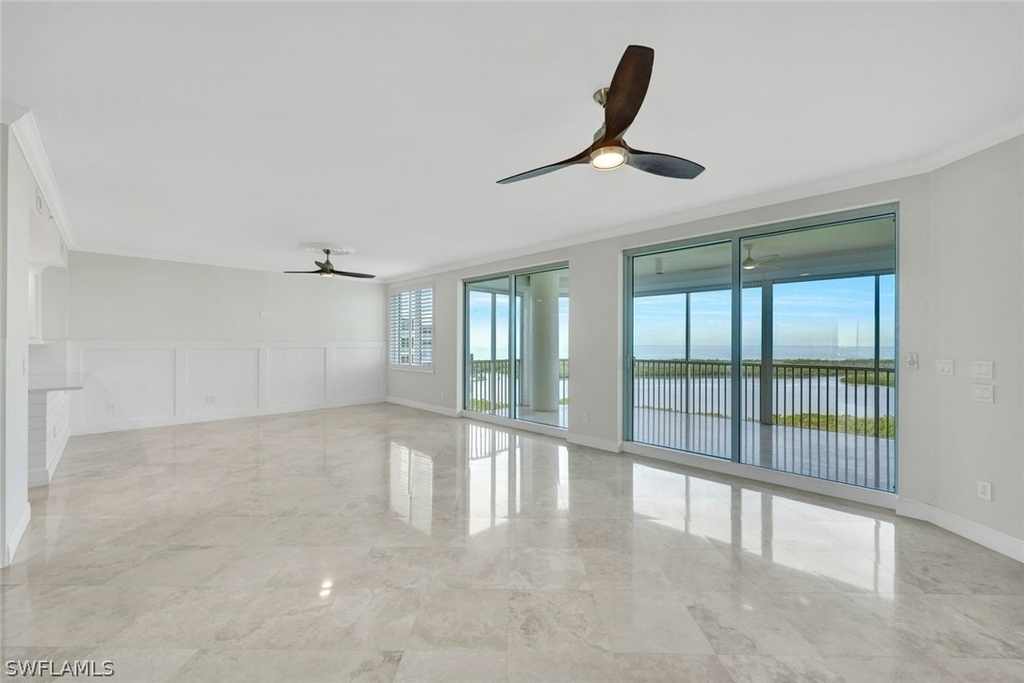 275 Indies Way - Photo 9