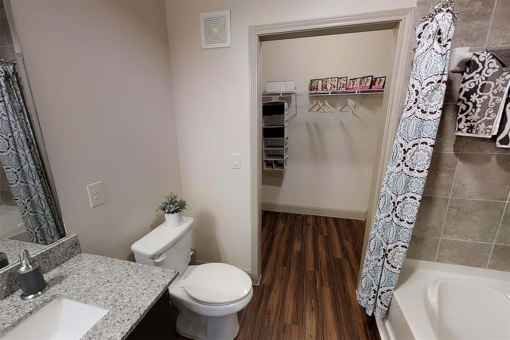 4604 Cypresswood Drive - Photo 9