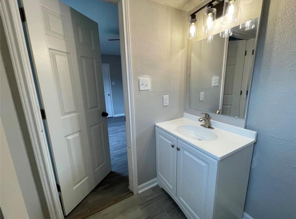 9711 Linkmeadow Lane - Photo 14